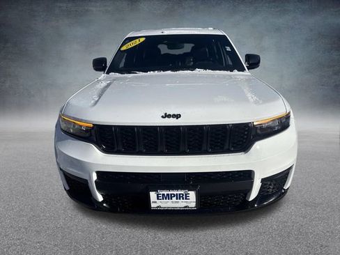 Used 2021 Jeep Grand Cherokee L Laredo image 10