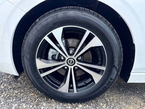 Used 2023 Nissan Sentra SV image 28