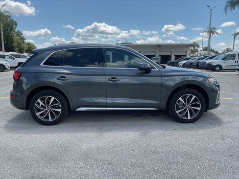 Used 2023 Audi Q5 2.0T Premium Plus w/ Premium Plus Package AWD/4WD image 4
