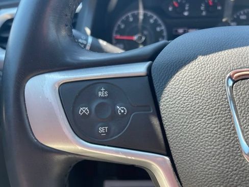 Used 2019 GMC Acadia SLE w/ LPO, Floor Liner Package FWD image 20