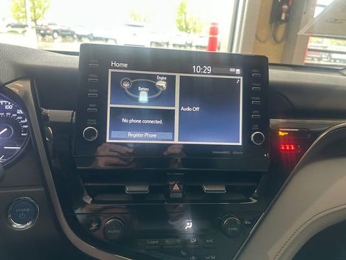 Certified 2022 Toyota Camry SE w/ Audio Upgrade Package image 20