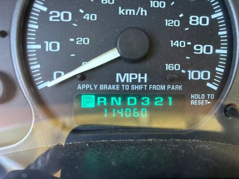 Used 2002 GMC Sierra 1500 4x4 Extended Cab w/ Sierra Professional Pkg image 2