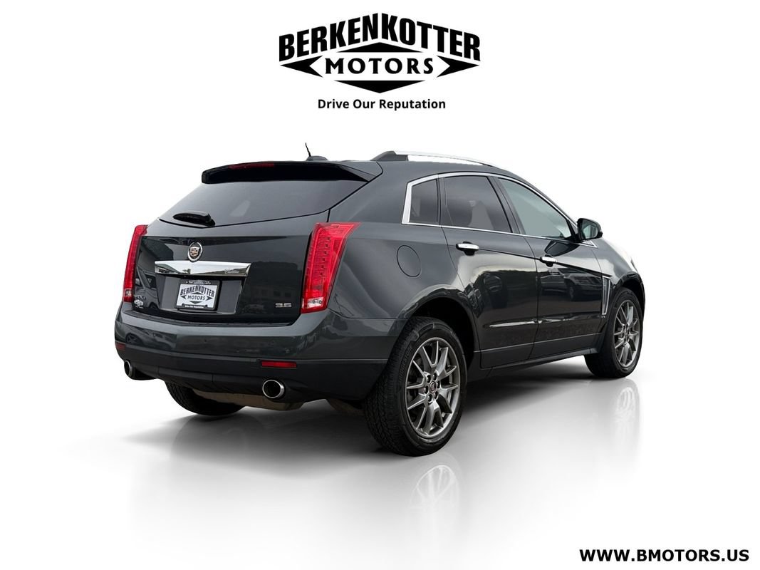 Used 2016 Cadillac SRX Performance w/ Driver Awareness Package AWD/4WD image 3