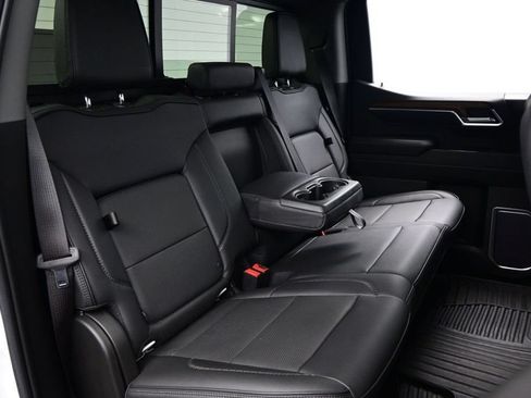 Used 2023 GMC Sierra 1500 Denali w/ Denali Reserve Package AWD/4WD image 34