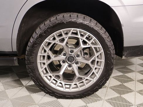 Used 2023 Cadillac Escalade Premium Luxury Platinum w/ LPO, Floor Liner Package image 22