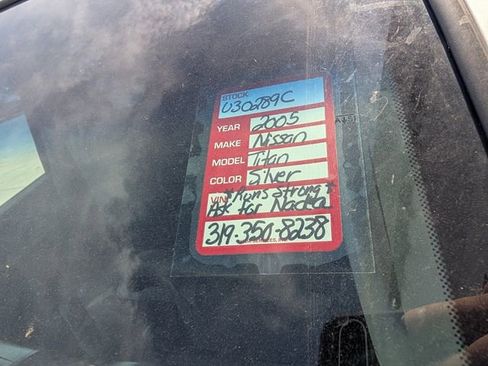 Used 2005 Nissan Titan XE AWD/4WD image 19