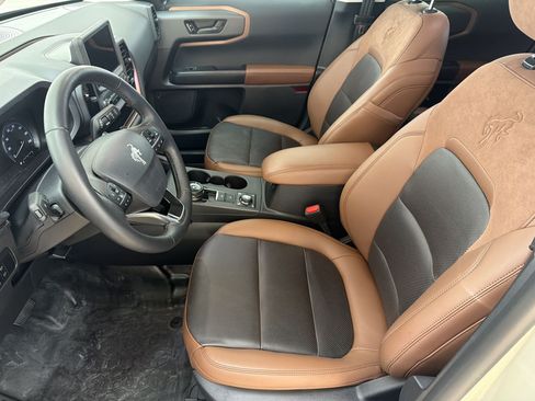 Used 2024 Ford Bronco Sport Badlands w/ Premium Package AWD/4WD image 5