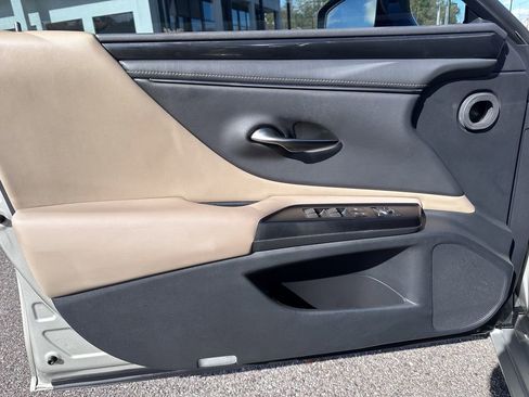 Used 2020 Lexus ES 350 w/ Accessory Package 2 image 28