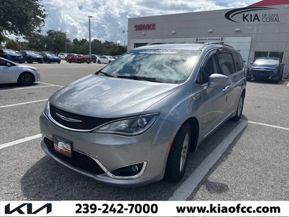 Used 2020 Chrysler Pacifica Touring-L