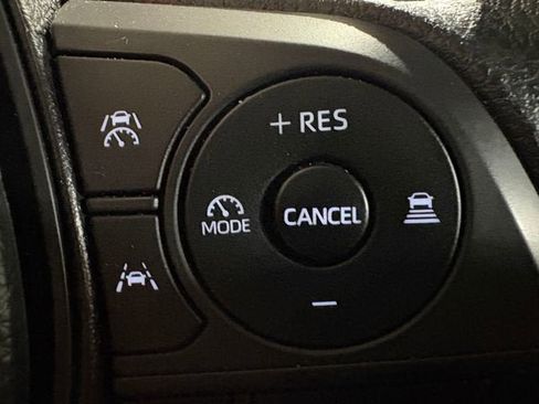 Certified 2025 Toyota Corolla LE FWD image 10