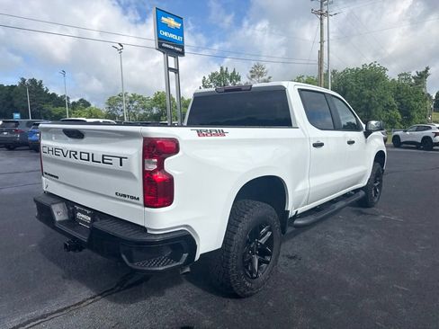 New 2026 Chevrolet Silverado 1500 Custom Trail Boss w/ LPO, Dark Essentials Package AWD/4WD image 8