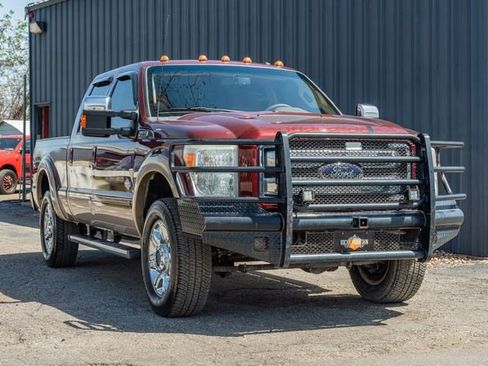 Used 2012 Ford F250 King Ranch w/ King Ranch w/Chrome Pkg image 8