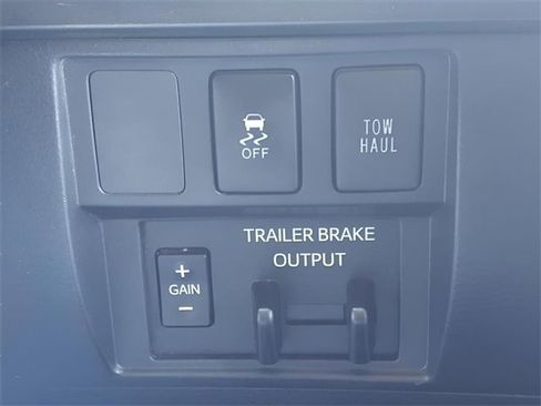 Used 2019 Toyota Tundra SR5 image 17