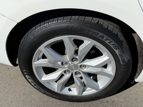 Used 2016 Chevrolet Impala LT FWD image 22