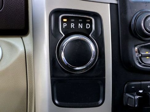 Used 2015 RAM 1500 Lone Star RWD image 19