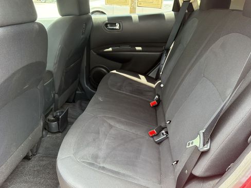 Used 2010 Nissan Rogue S w/ 360 Degree Value Pkg FWD image 19