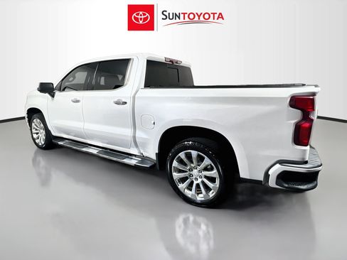 Used 2020 Chevrolet Silverado 1500 High Country w/ Technology Package AWD/4WD image 6