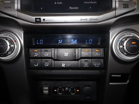 Used 2017 Toyota 4Runner Limited AWD/4WD image 27