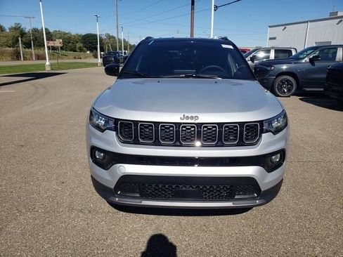 New 2026 Jeep Compass Limited AWD/4WD image 3