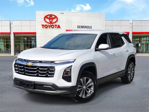 Used 2025 Chevrolet Equinox LT image 1