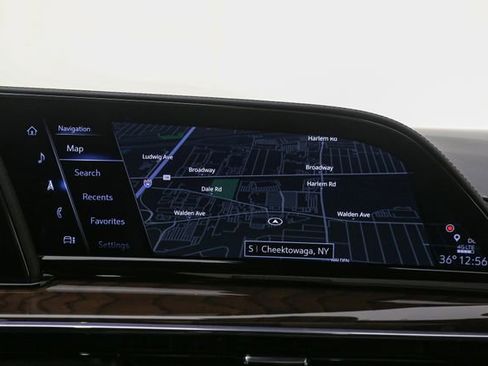 Used 2024 Cadillac Escalade ESV Sport Platinum w/ LPO, ONYX Package image 28