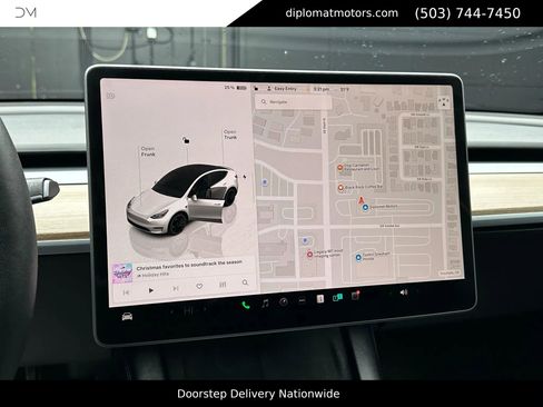 Used 2022 Tesla Model Y Performance image 28
