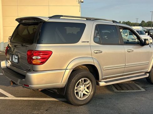 Used 2003 Toyota Sequoia Limited RWD image 27
