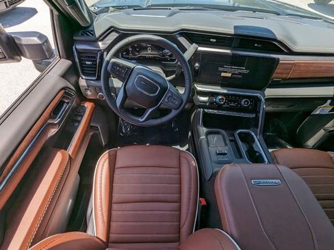 New 2024 GMC Sierra 2500 Denali Ultimate w/ Max Trailering Package image 8