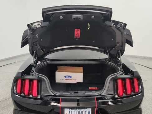 Used 2017 Ford Mustang Shelby GT350R w/ GT350R Equipment Group 920A RWD image 73