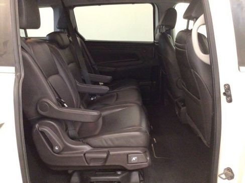 Used 2018 Honda Odyssey EX-L image 9