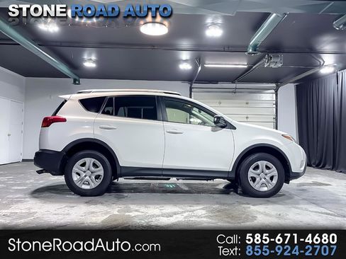 Used 2013 Toyota RAV4 LE image 1