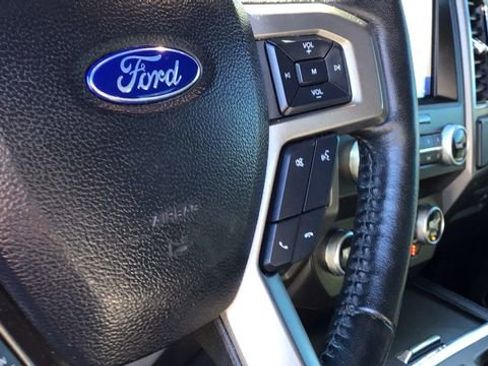 Certified 2021 Ford Expedition XLT image 20