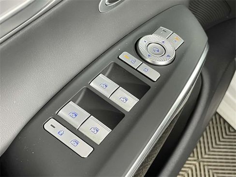 New 2026 Genesis GV70 3.5T Sport Prestige image 18