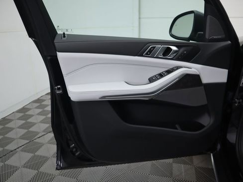 Certified 2026 BMW X5 xDrive40i w/ Premium Package image 26