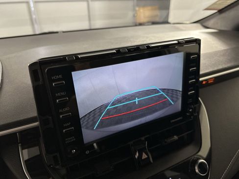 Used 2021 Toyota Corolla SE FWD image 17