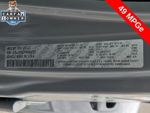 Used 2023 Jeep Wrangler Unlimited Sahara w/ Cold Weather Group AWD/4WD image 28