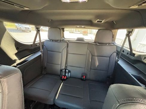New 2026 Chevrolet Suburban High Country w/ Sun And Tow Package image 31