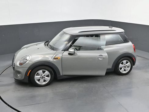 Used 2019 MINI Cooper 2-Door Hardtop FWD image 30