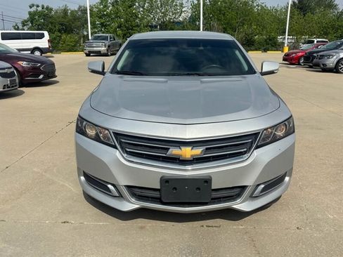 Used 2015 Chevrolet Impala LT w/ Power and Light Package FWD image 8