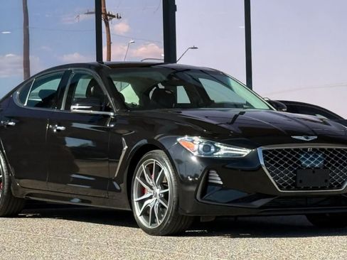 Used 2019 Genesis G70 3.3T Advanced w/ Prestige Package RWD image 17