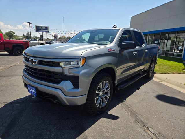Used 2023 Chevrolet Silverado 1500 RST w/ Z71 Off-Road Package AWD/4WD image 7