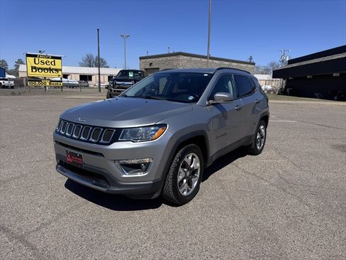 Used 2021 Jeep Compass Limited AWD/4WD image 1