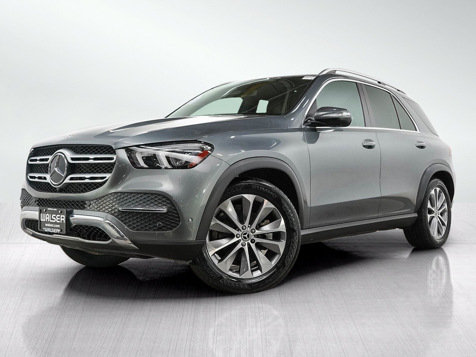 Used 2022 Mercedes-Benz GLE 350 4MATIC w/ Premium Package image 1