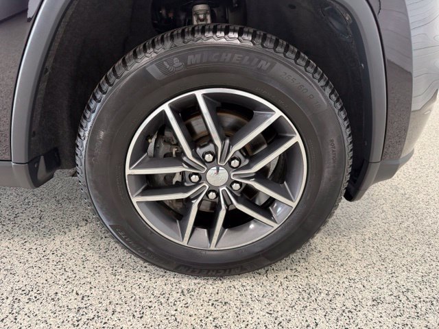 Used 2018 Jeep Grand Cherokee Limited AWD/4WD image 36