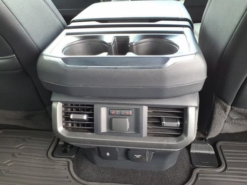 Used 2024 Ford F150 Lariat w/ Equipment Group 502A High AWD/4WD image 17