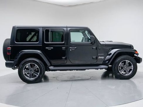 Used 2023 Jeep Wrangler Unlimited Sahara w/ LED Lighting Group AWD/4WD image 2