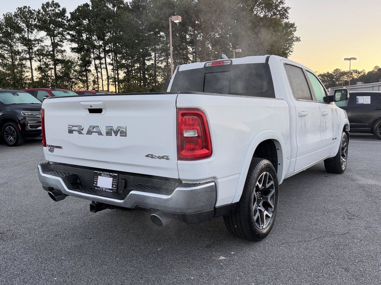 Used 2026 RAM 1500 Laramie AWD/4WD image 5