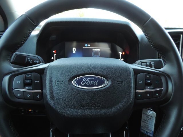 Used 2025 Ford Ranger XLT w/ Equipment Group 301A High AWD/4WD image 28