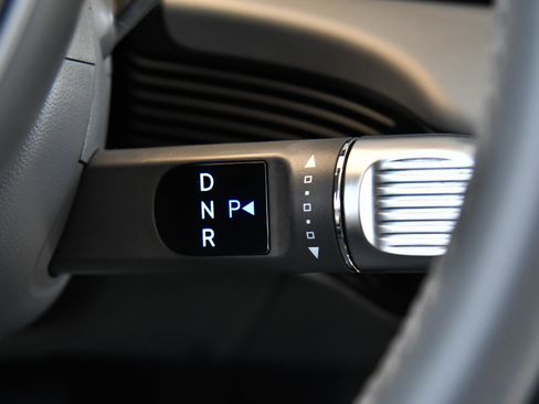 Used 2024 Hyundai Ioniq 5 SE RWD image 29