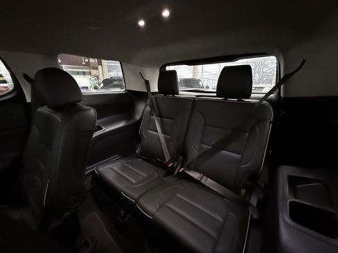 Used 2021 GMC Acadia Denali w/ Trailering Package image 27